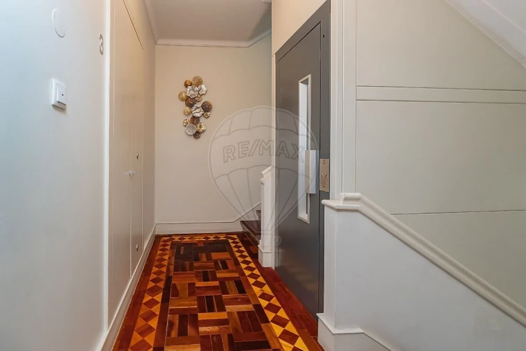 Apartamento T4 para Venda em Areeiro Foto 39