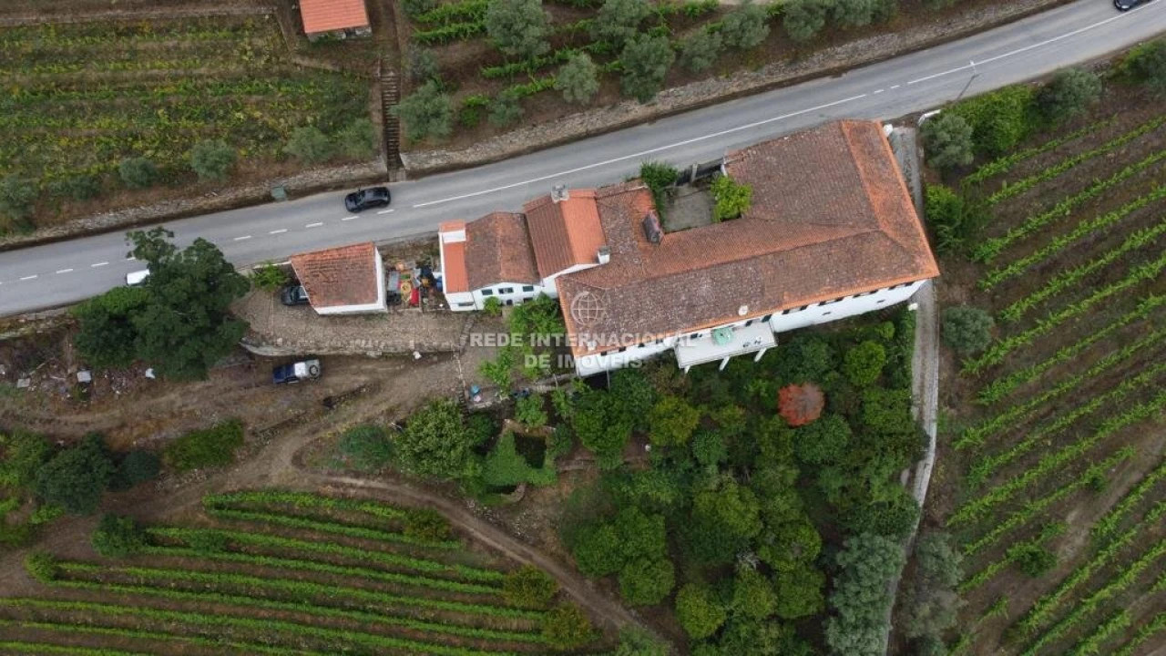 Quinta T6 para Venda em Cambres Foto 47