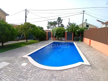 Moradia T5 para Venda em Quinta do Conde