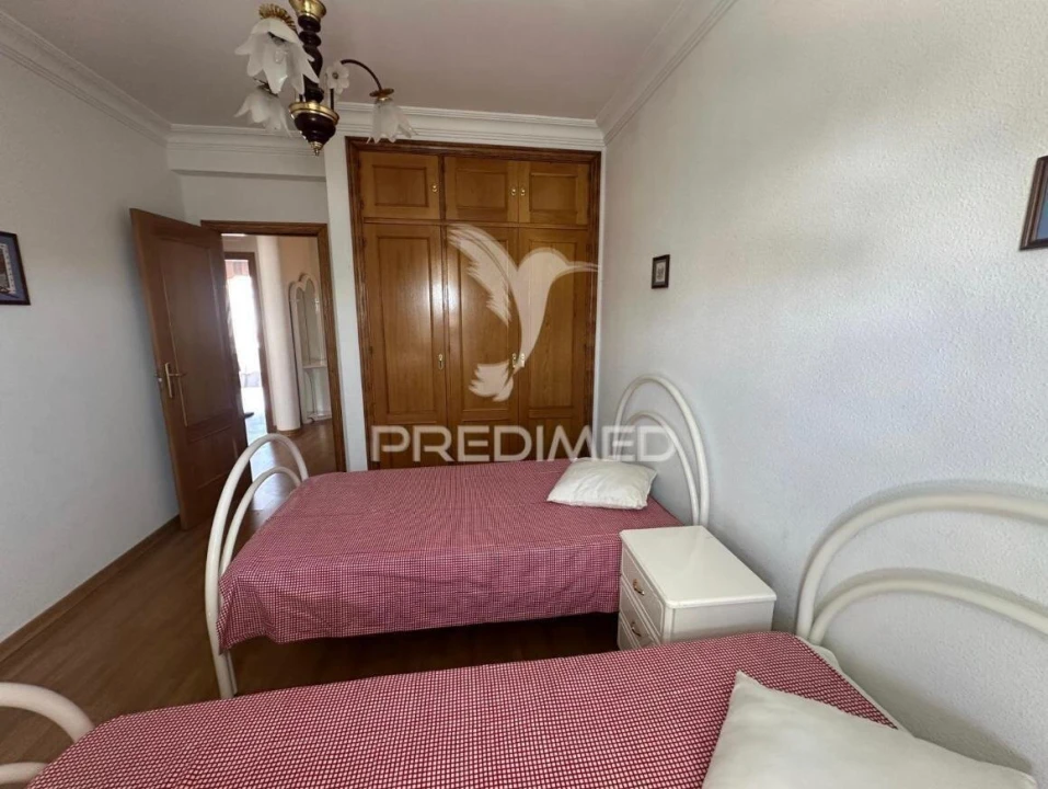 Moradia T5 para Venda em Alvor Foto 24