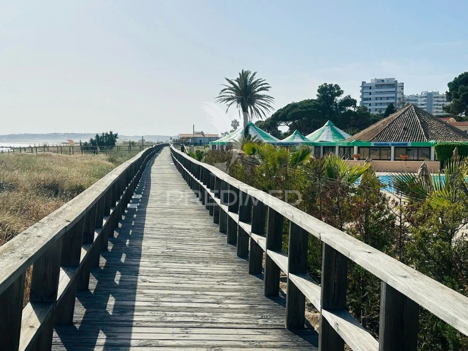 Moradia T5 para Venda em Alvor Foto 38