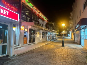 Moradia T5 para Venda em Alvor