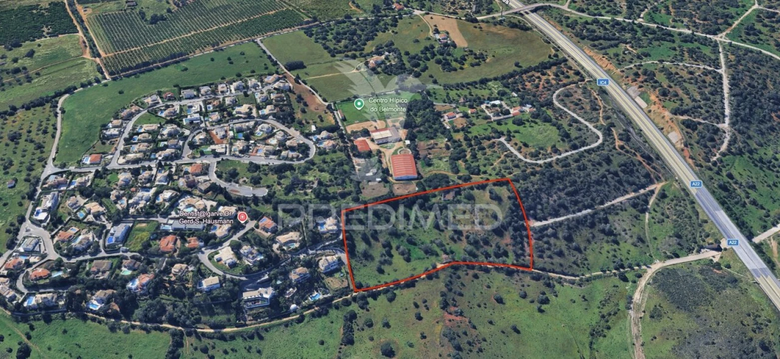 Terreno para Venda em Portimão Foto 1
