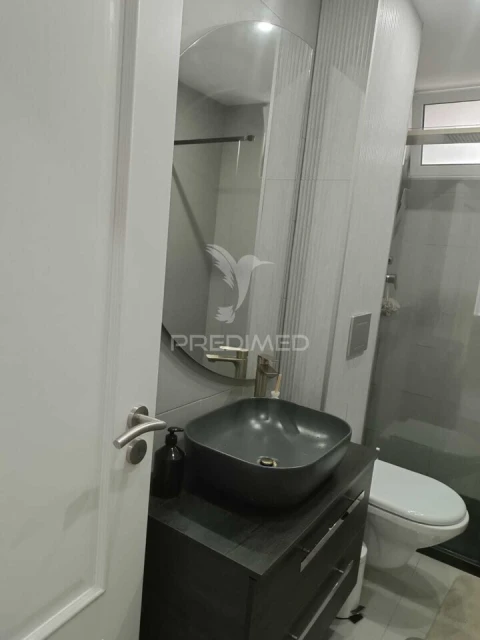 Apartamento T4 para Venda em Peso da Régua e Godim