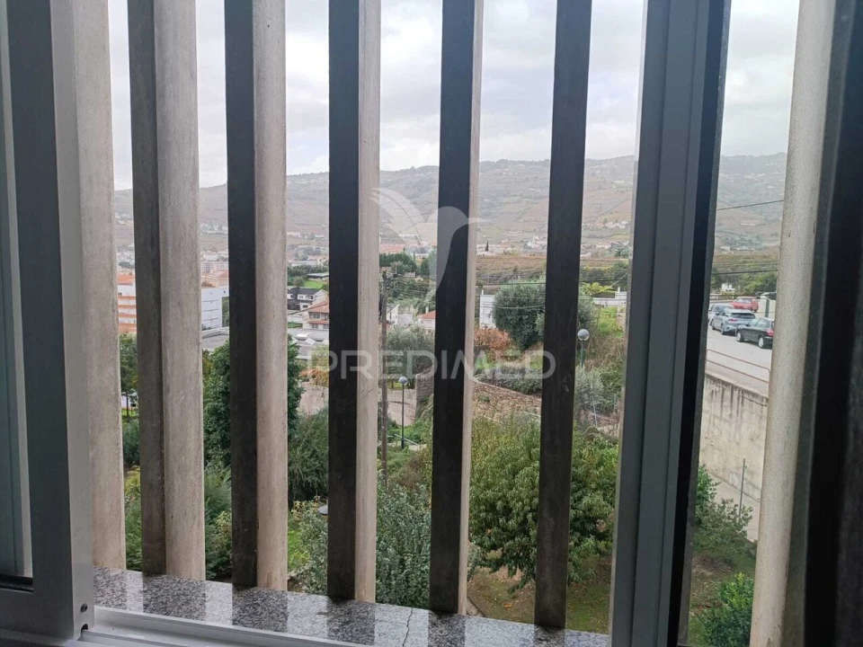 Apartamento T4 para Venda em Peso da Régua e Godim Foto 10