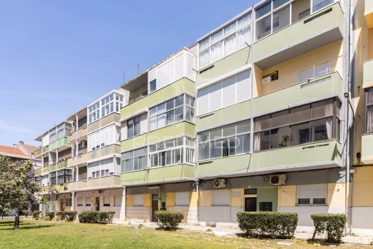 Apartamento T1 para Venda em Alto do Seixalinho, Santo André e Verderena Foto 16