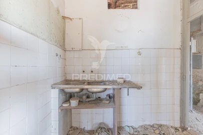 Prédio para Venda em Setubal (São Sebastião)