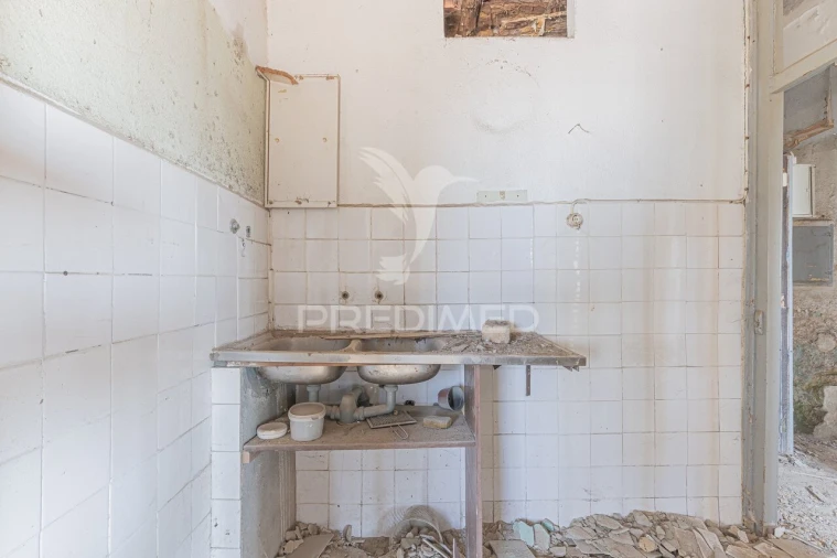 Prédio para Venda em Setubal (São Sebastião) Foto 18