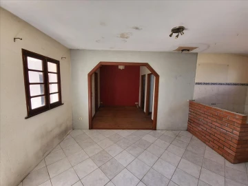 Moradia T2 para Venda em Pinheiro de Azere