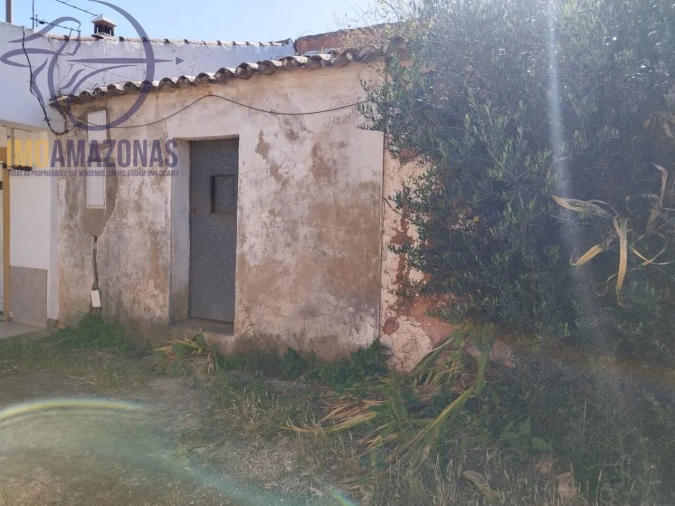 Moradia T1 para Venda em São Bartolomeu de Messines Foto 2