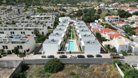 Moradia T3 para Venda em Ferreiras