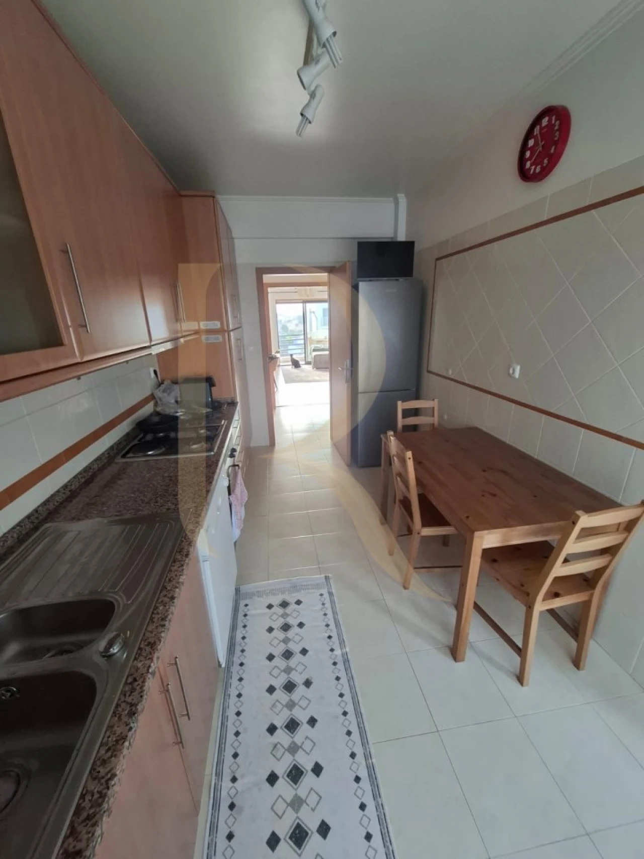 Apartamento T2 para Arrendamento em Seixal, Arrentela e Aldeia de Paio Pires Foto 6