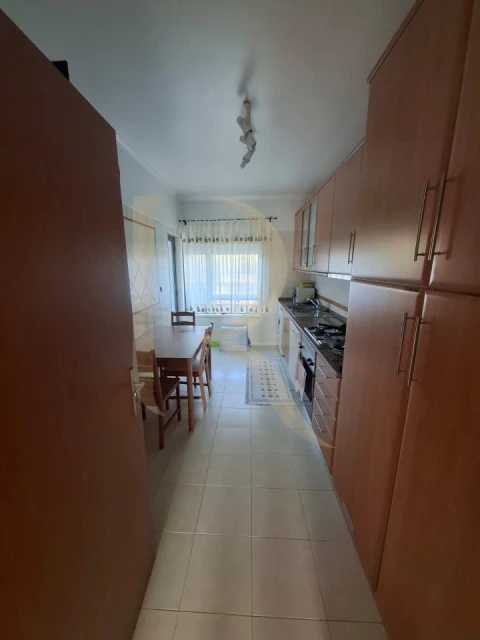 Apartamento T2 para Arrendamento em Seixal, Arrentela e Aldeia de Paio Pires