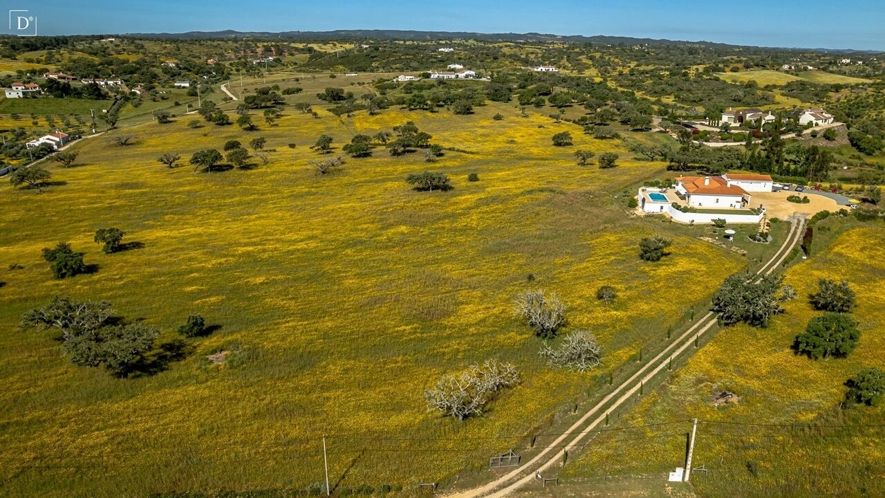 Moradia T4 para Venda em Ourique Foto 28