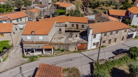 Moradia T3 para Venda em Bendada