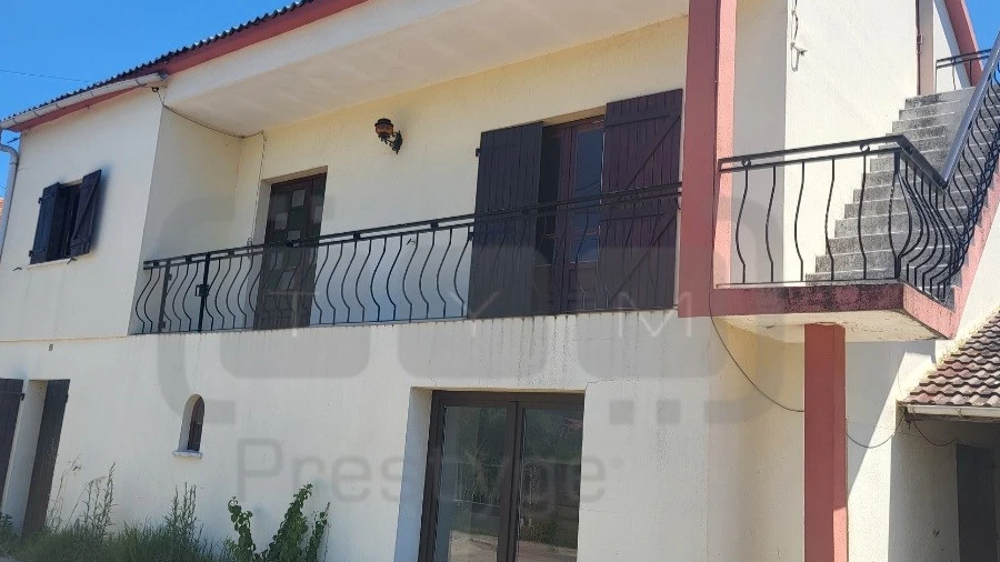 Moradia T3 para Venda em São João Baptista e Santa Maria dos Olivais