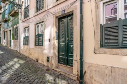 Apartamento T2 para Arrendamento em Misericórdia