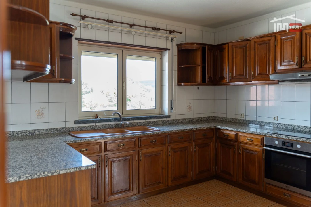 Apartamento T3 para Arrendamento em Fatima Foto 2