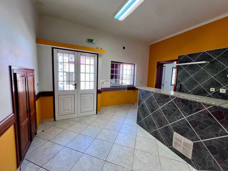 Moradia T2 para Venda em Ferradosa e Sendim da Serra Foto 5