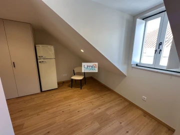 Apartamento T0 para Venda em Leiria, Pousos, Barreira e Cortes