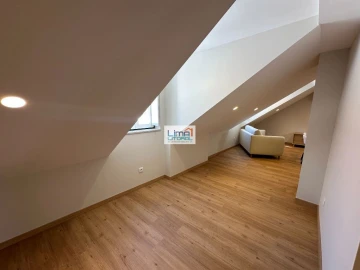Apartamento T0 para Venda em Leiria, Pousos, Barreira e Cortes