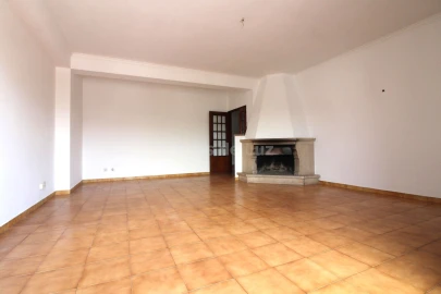 Apartamento T3 para Venda em Marrazes e Barosa