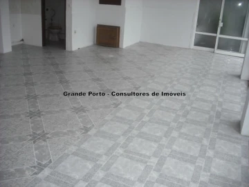 Armazém para Arrendamento em Ermesinde