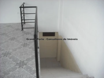 Armazém para Arrendamento em Ermesinde