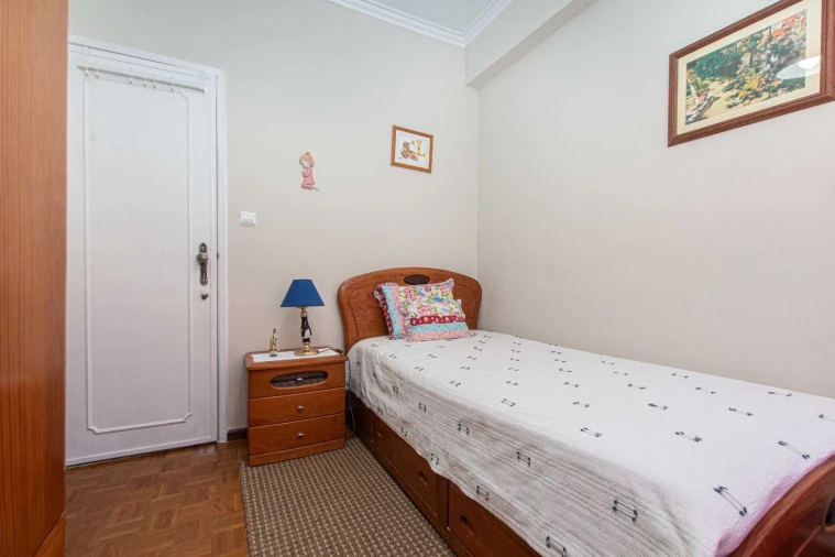 Apartamento T3 para Venda em Massamá e Monte Abraão Foto 19