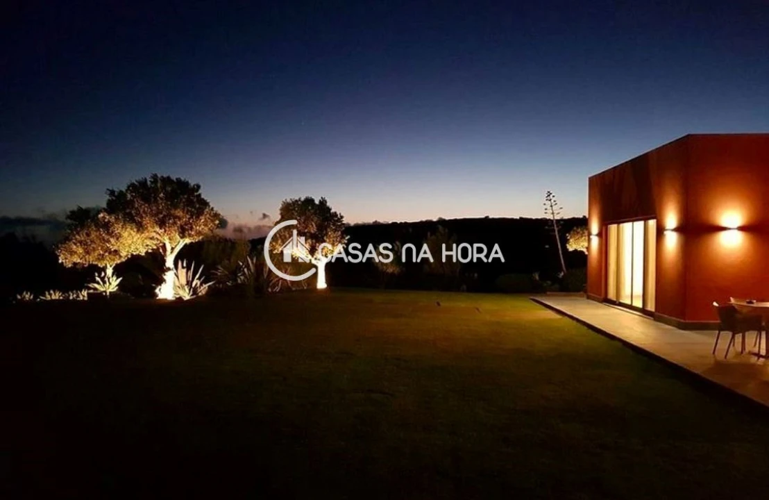 Moradia T3 para Venda em Alcabideche Foto 7