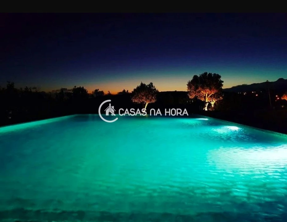 Moradia T3 para Venda em Alcabideche Foto 8