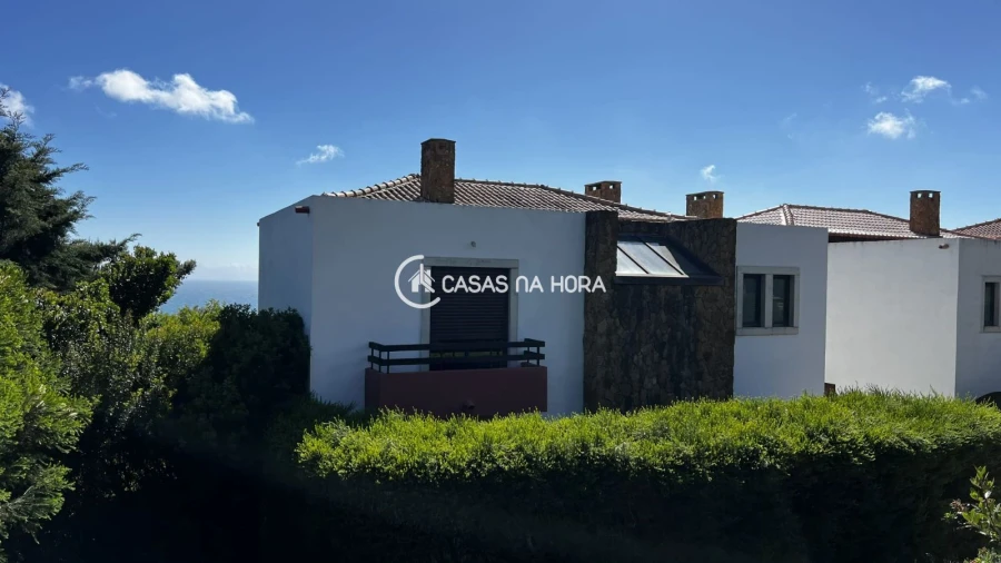Moradia T3 para Venda em Alcabideche Foto 2
