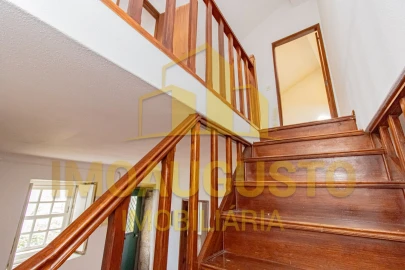 Moradia T6 para Venda em Guarda