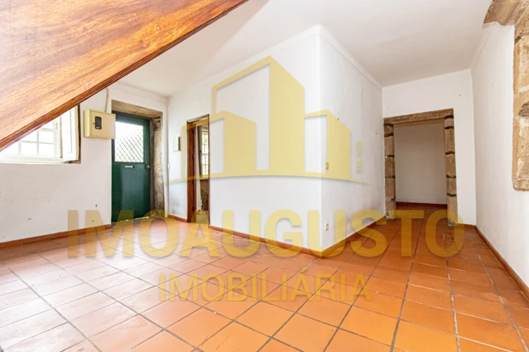 Moradia T6 para Venda em Guarda Foto 16