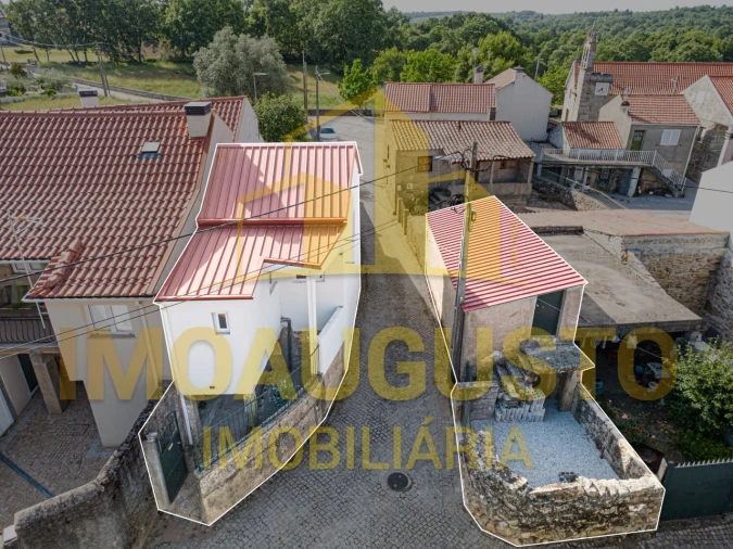 Moradia T2 para Venda em Adão Foto 2
