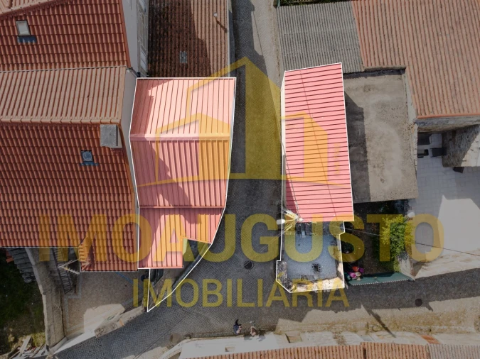 Moradia T2 para Venda em Adão Foto 3