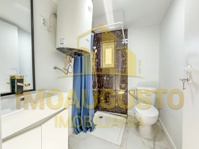 Moradia T2 para Venda em Adão Foto 13