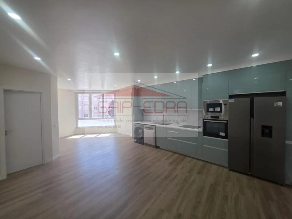 Apartamento T1 para Venda em Vila do Conde Foto 1