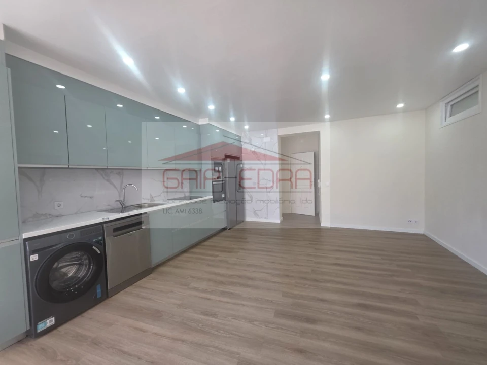Apartamento T1 para Venda em Vila do Conde Foto 2