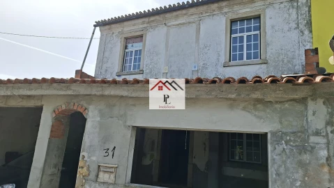 Moradia T4 para Venda em Condeixa-A-Velha e Condeixa-A-Nova