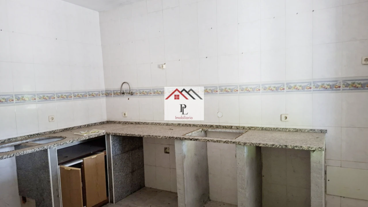 Moradia T4 para Venda em Condeixa-A-Velha e Condeixa-A-Nova Foto 6