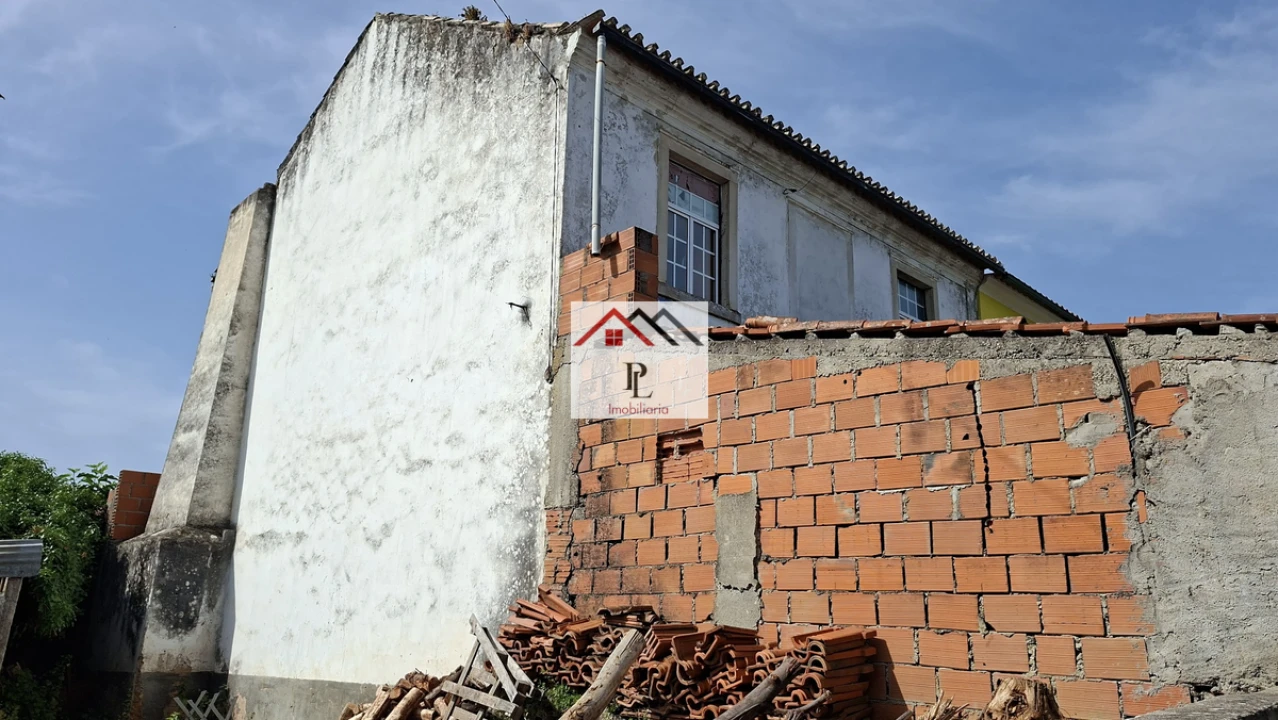 Moradia T4 para Venda em Condeixa-A-Velha e Condeixa-A-Nova Foto 2