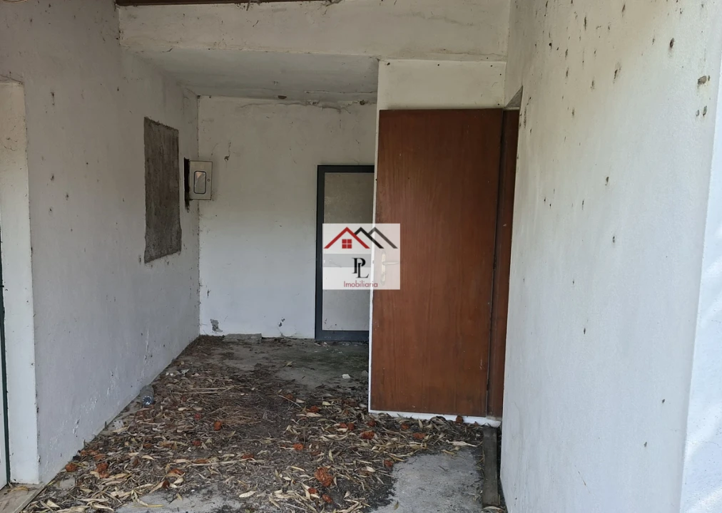 Moradia T3 para Venda em Antuzede e Vil de Matos Foto 4