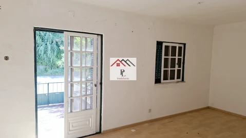 Moradia T3 para Venda em Antuzede e Vil de Matos