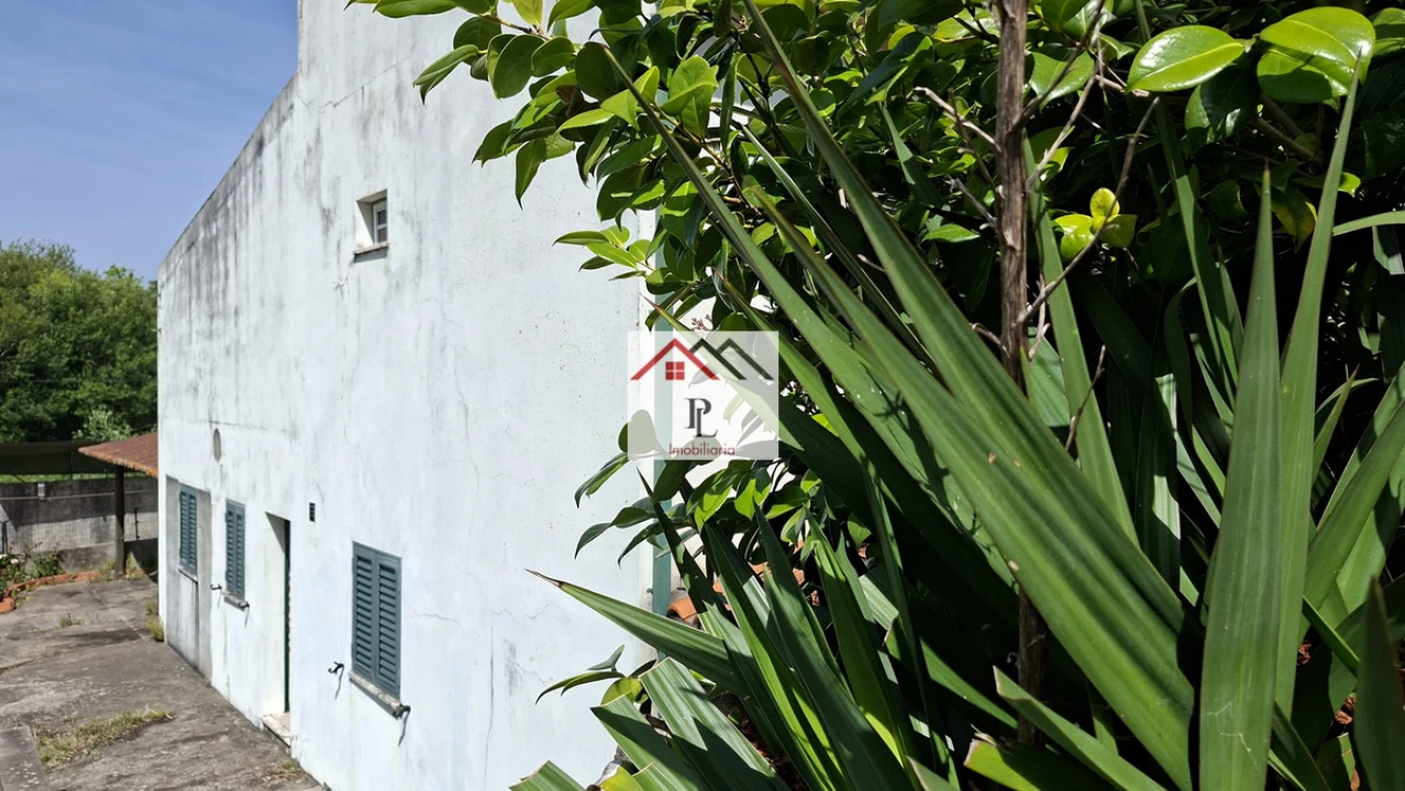 Moradia T3 para Venda em Antuzede e Vil de Matos Foto 3