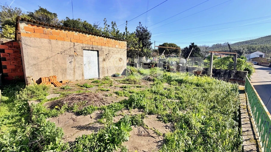 Moradia T3 para Venda em Pinheiro da Bemposta, Travanca e Palmaz