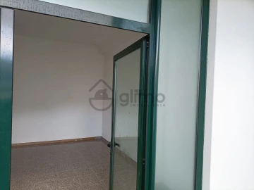 Loja para Arrendamento em Alijo