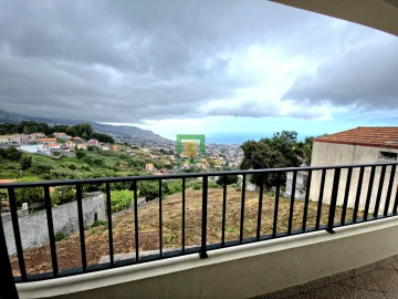 Moradia T3 para Venda em Santo Antonio