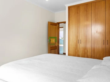 Moradia T3 para Venda em Santo Antonio