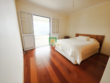 Moradia T3 para Venda em Santo Antonio